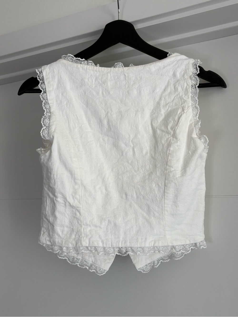 Princess Polly Silvanna Lace Trim Crop Top Tank - Picture 5 of 7
